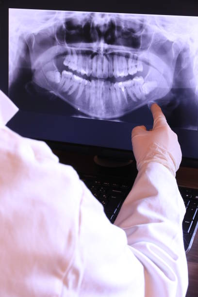 Best Emergency Care for Gum Disease in Navarre, OH